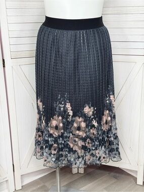 Metrowear Pleated Floral Boarder Sheer Midi‎ Skirt Steel Blue Peach Large